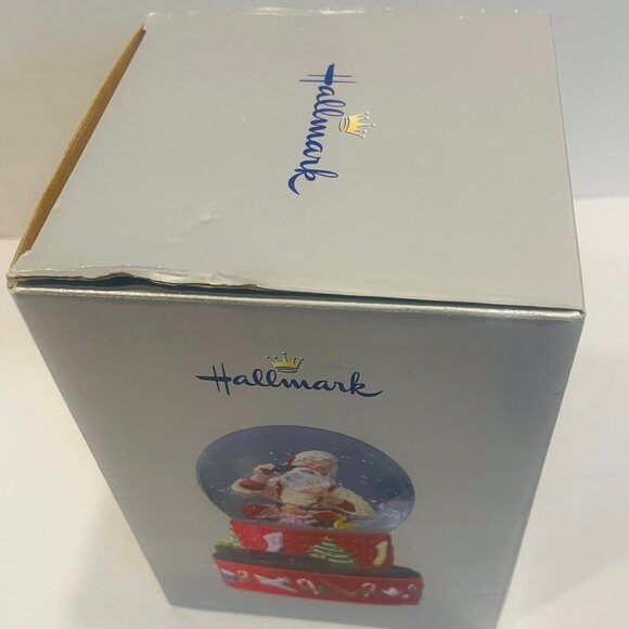 2001 Hallmark Coca-Cola Santa Musical Snow Globe with Moving Train in Box - Picture 2 of 8